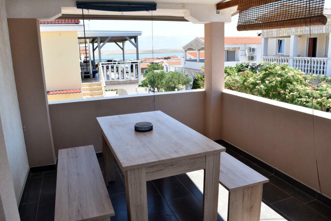 Apartmani Lun Vir Exteriör bild