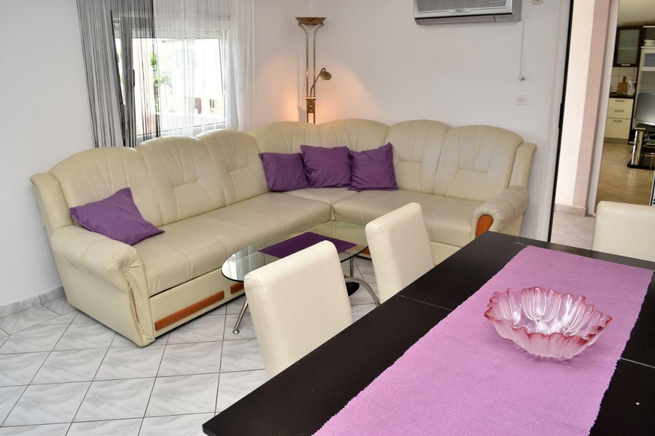 Apartmani Lun Vir Exteriör bild
